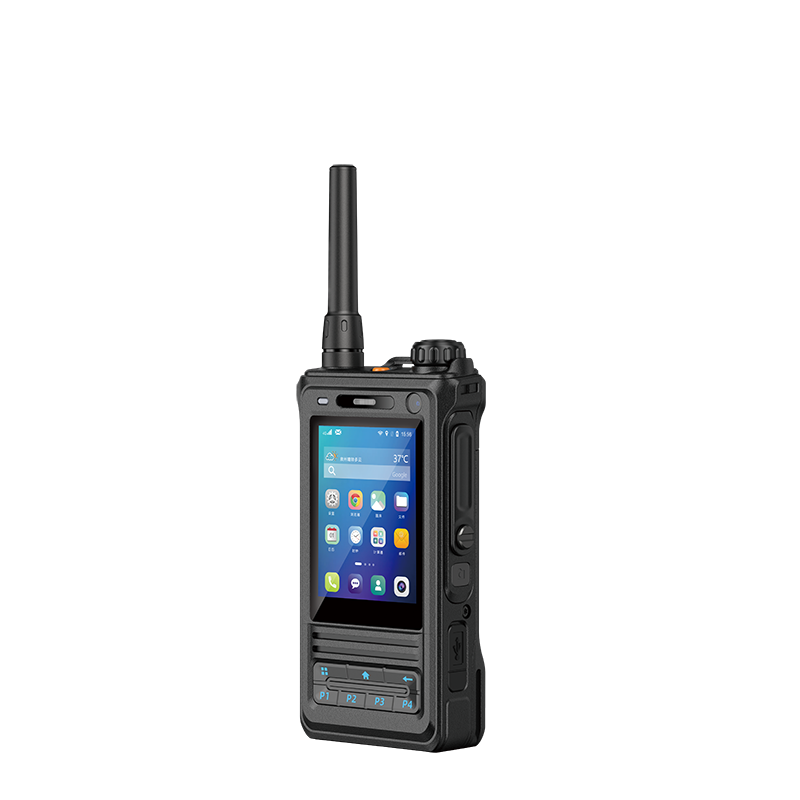 4G、5G大屏智能公網對講機的快充充電器對對講機電池的影響